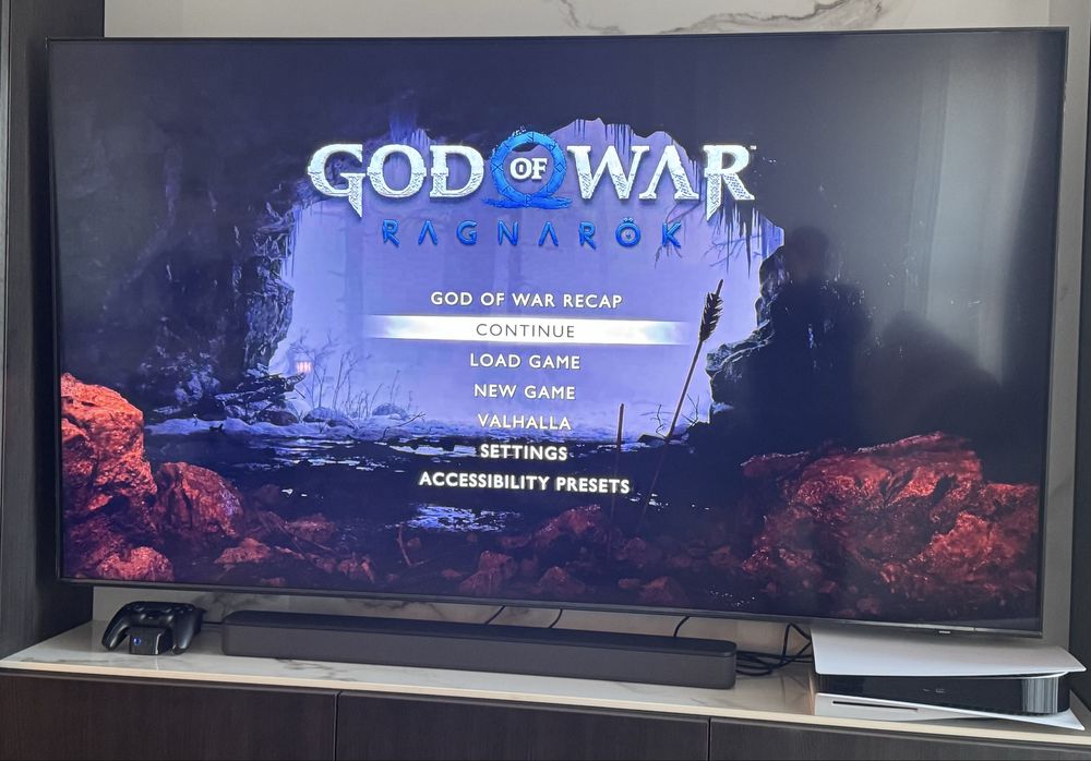 PlayStation 5 + God of War Ragnarok (Диск) – Преглед и Тест