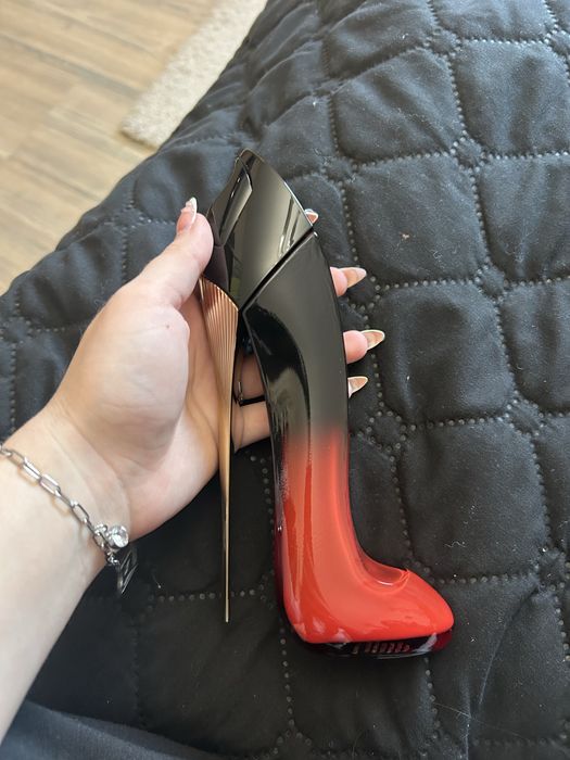 Парфюм carolina herrera/very good girl elixir