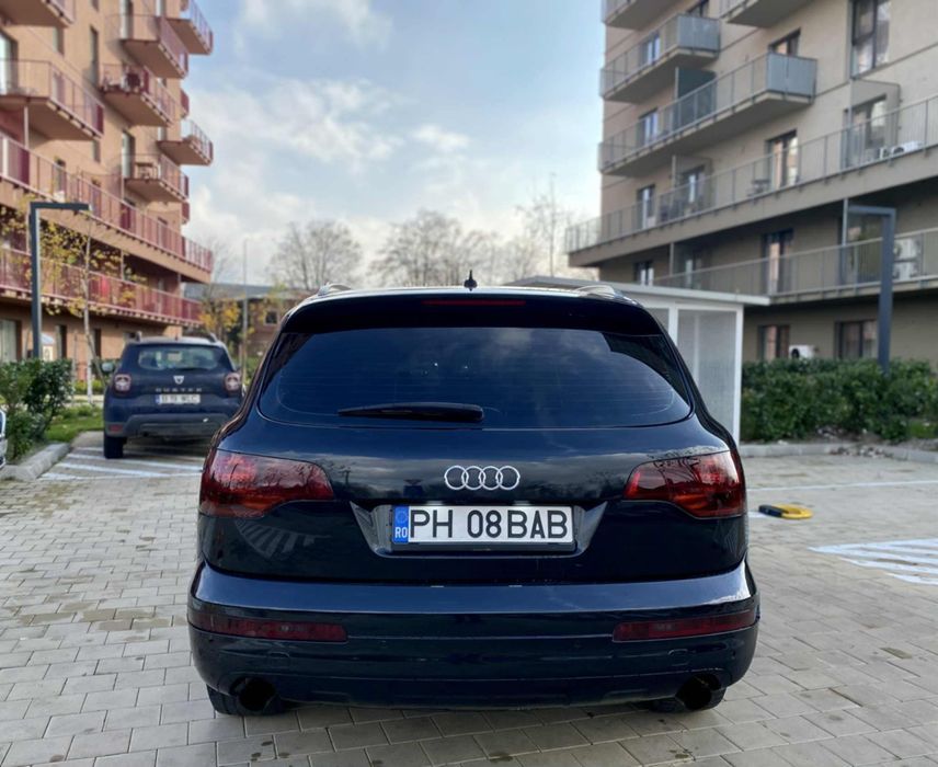 Vand schimb audi q7 ,7 locuri