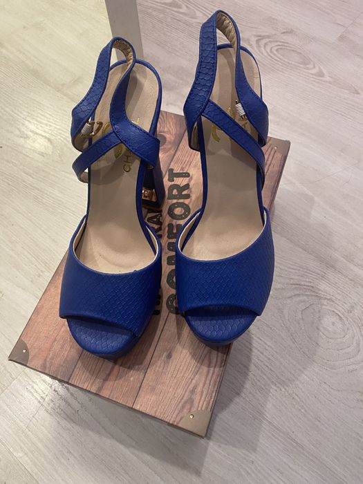 Продаются туфли новые