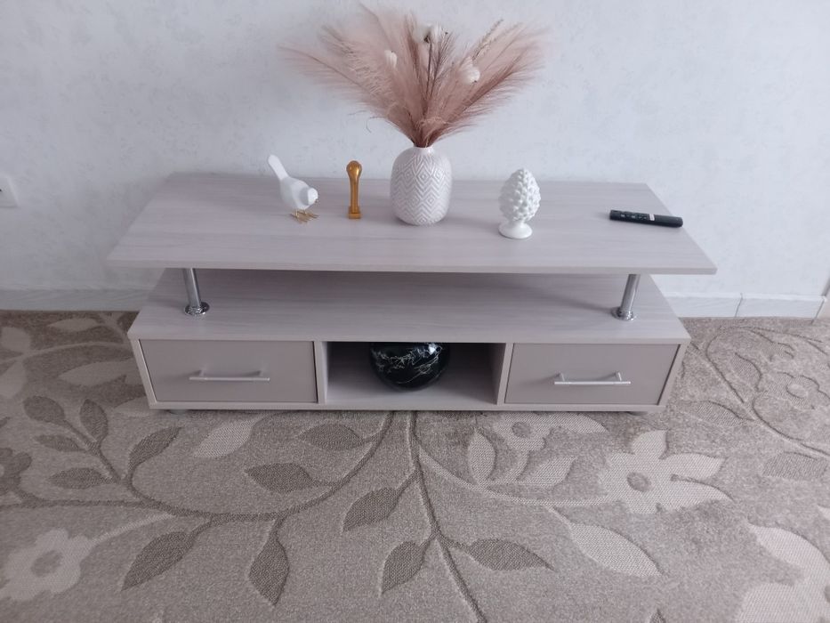 Тумба под телевизор