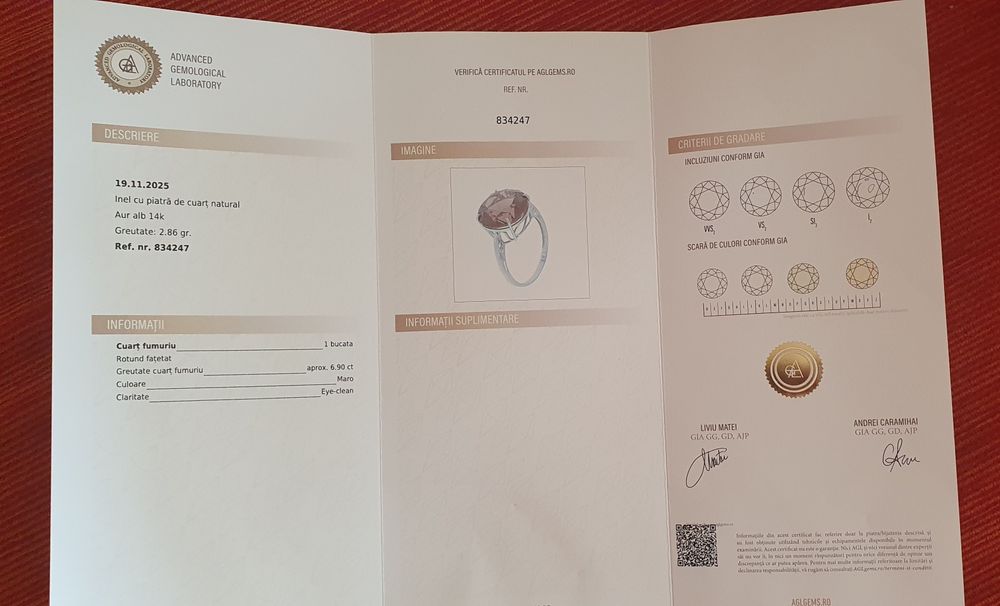 Reducere 5% doar in luna martie. Set din aur de 14k cu diamante