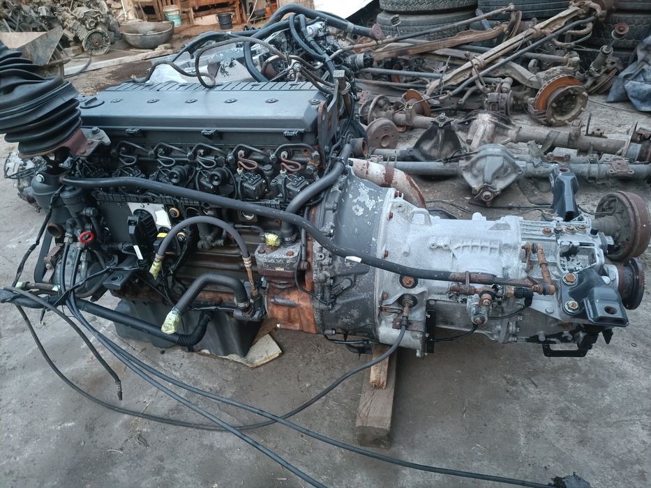 Dvigatel mersedes atego 904,906
