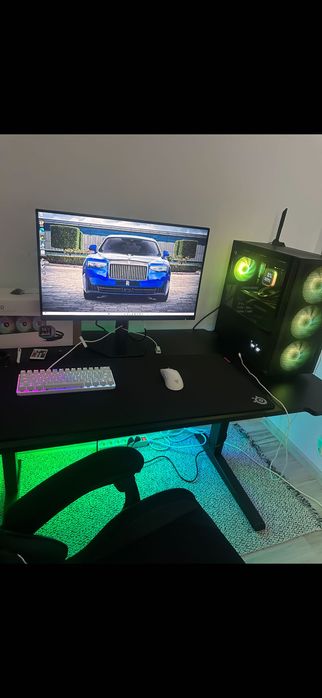 Продавам цялостен High-End 4K Setup (Ryzen 7 9800X3D / RTX 5070 Ti) + 4K Монитор, Logitech слушалки и Razer периферия – Като нови!