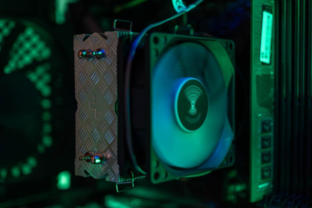 Pc gaming i5 8500/GTX 1650/ram 16gb DDR4/ssd+hdd