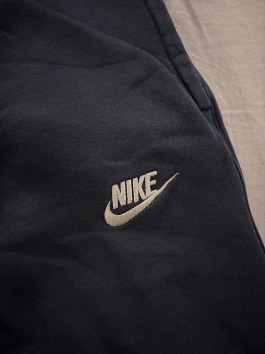 Nike sweatpants dark blue