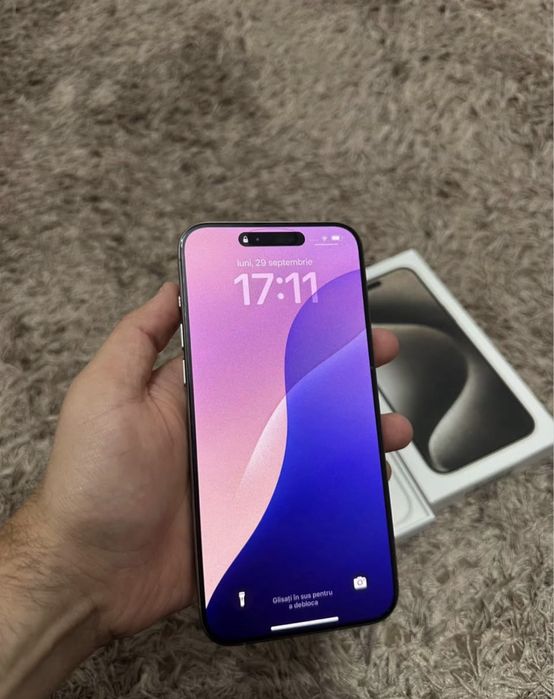 iPhone 15 Pro Max - 256 GB - Excelent