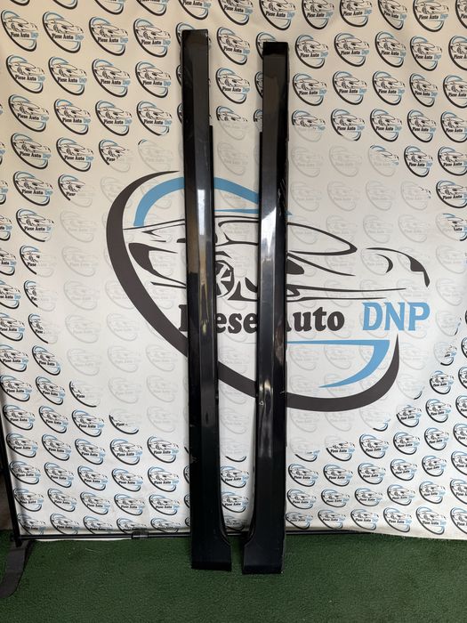 Prag stanga dreapta Bmw seria 5 G30 G31