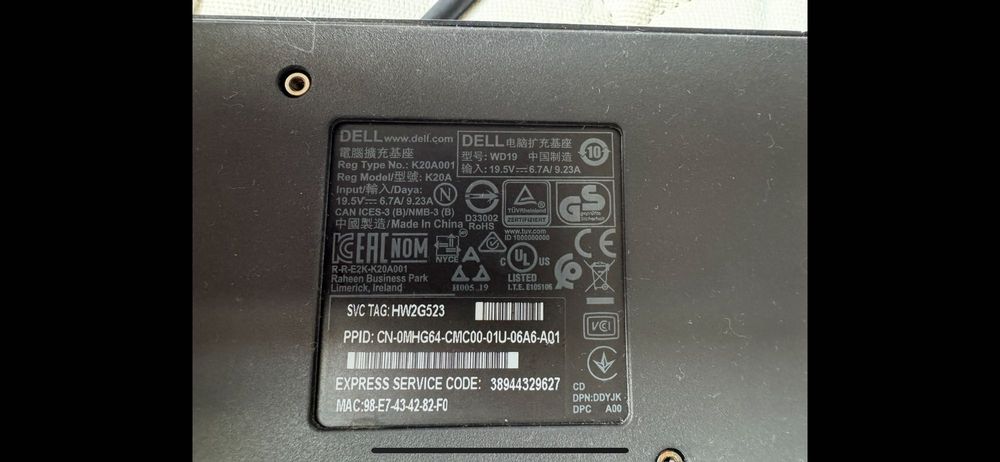 Dell Dock wd19 Докинг Станция + Зарядно 130W