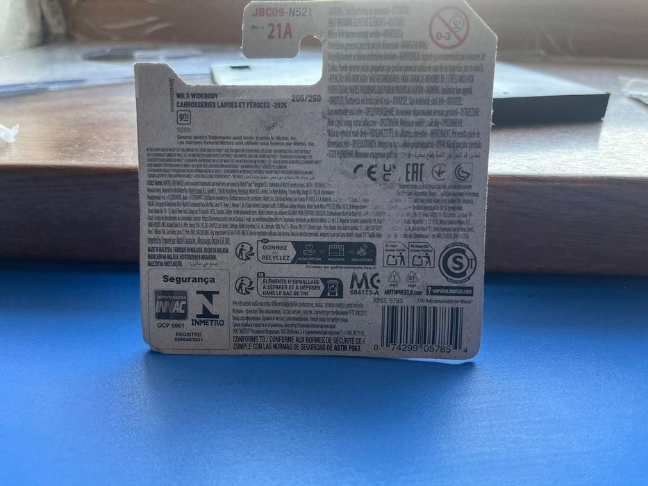 Прадам машину хот вилс