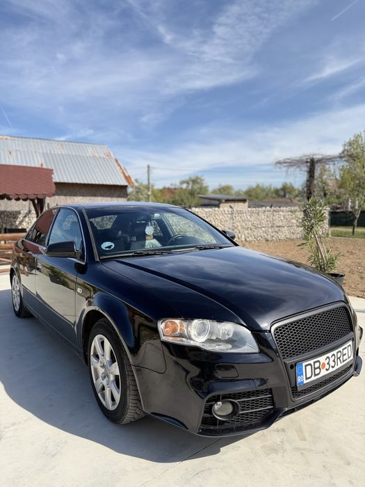 AUDI A4  S-LINE Berlina