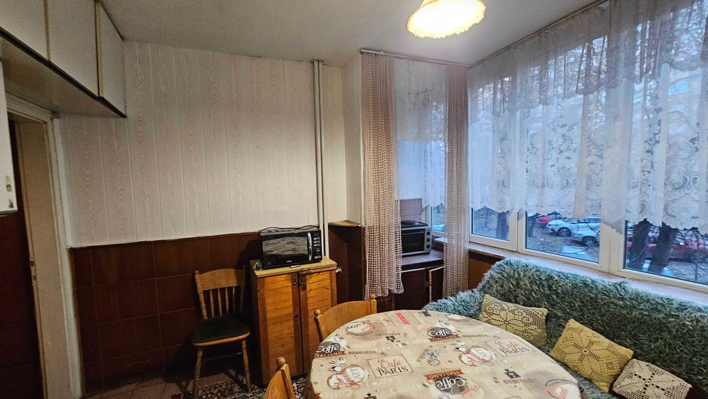 Дава се под наем Двустаен апартамент в с. Горна Митрополия, Област Плевен - 67 кв.м за 204 € - Снимка #2