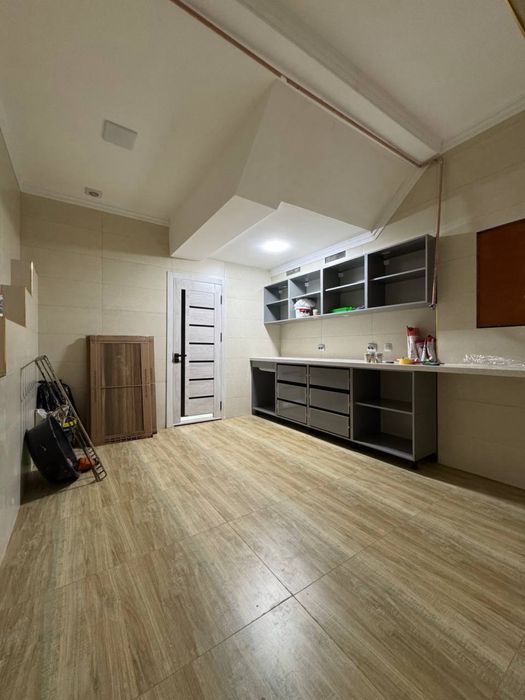 Ц-1 евро нежилое помещение 126кв.м цокольный этаж с арендатором срочно