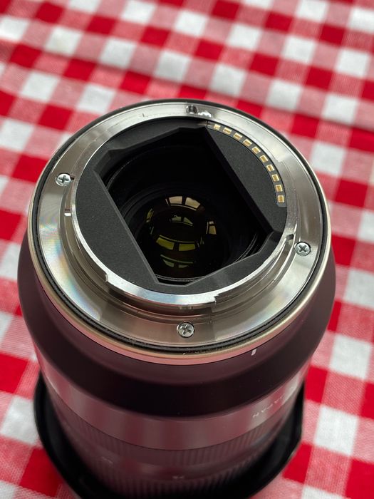 Obiectiv Tamron 28-75mm f2.8 montura Sony