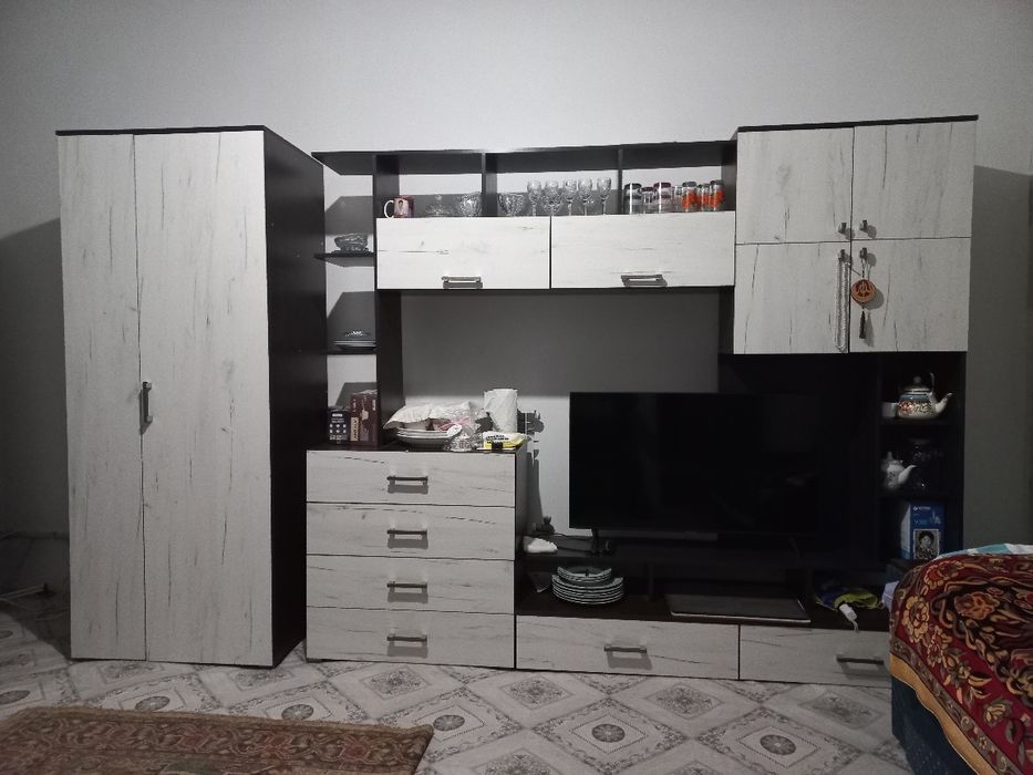 Продам Стенку в отличном состоянии