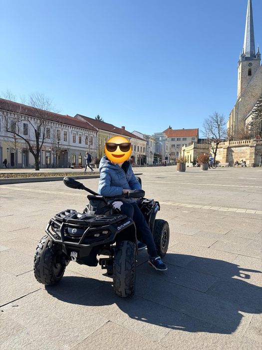 ATV electric copii CanAm Outlander