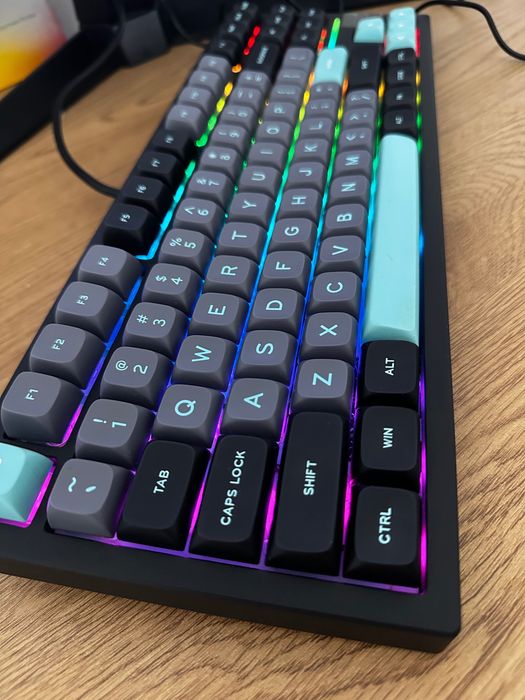 Tastatură EPOMAKER x Feker Galaxy80