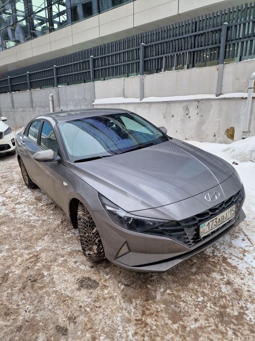 Продам ам хюндай ЕЛАНТРА 2022 гв пробег 30000км