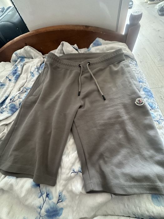 Moncler short