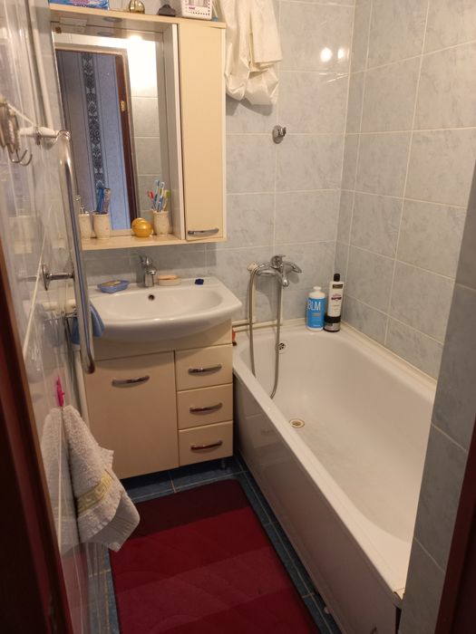 Сдам 2-ком квартиру