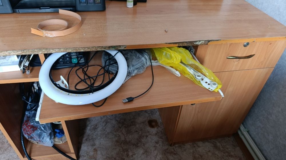 Компьютерный стол