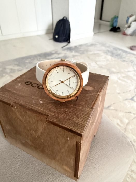 Женские эко часы (ecowatch)