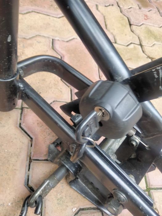 Suport pentru transportul bicicle și biciclete diferite modele