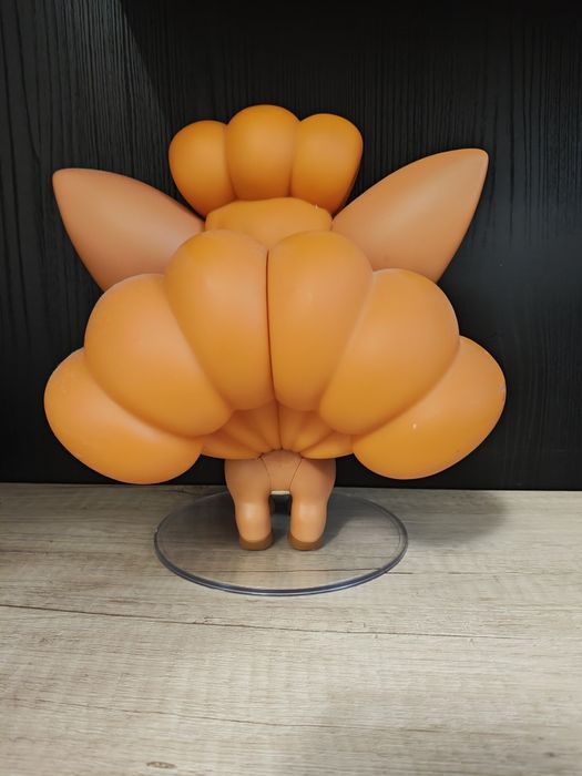 Figurina jumbo pokemon , Vulpix originala