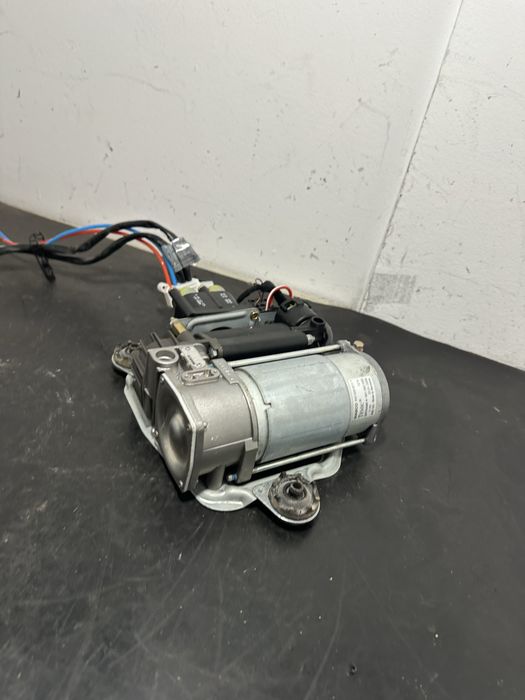 Compresor perne aer BMW X5 E53 | 881082099