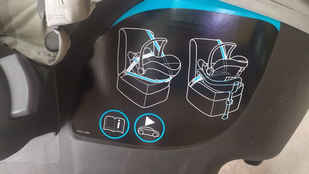 Продам детскую авто люльку.