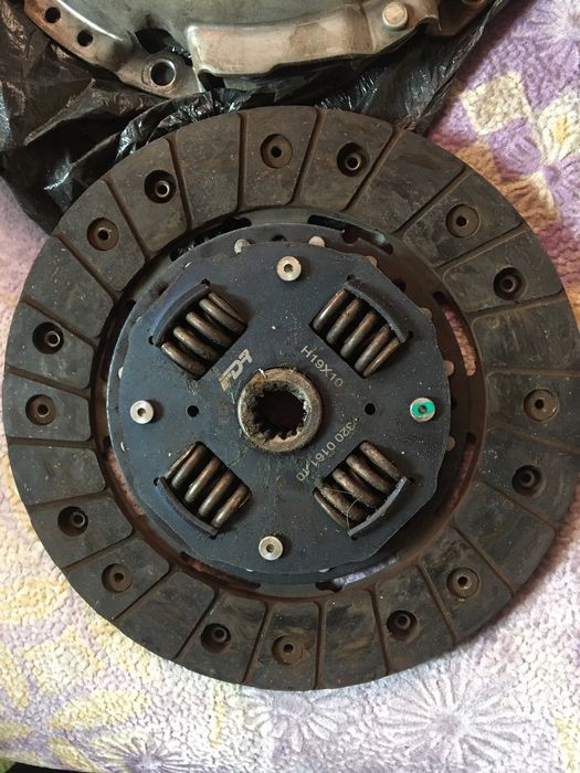 Автозапчасть на опель