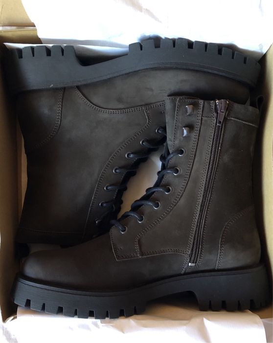 Karolina Kurkova Boots ОРИГИНАЛНИ дамски боти/кубинки/велур - 38