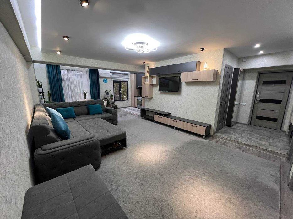 Сдам 3-комнатную квартиру в центре города ц-6 метро Минор