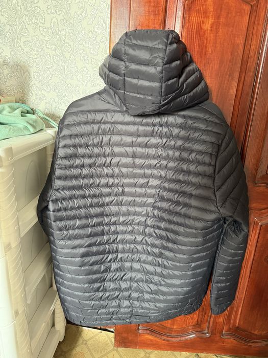 продам утепленную куртку