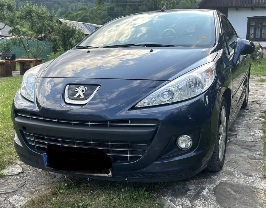 Peugeot 207 cabrio-km putini, impecabila