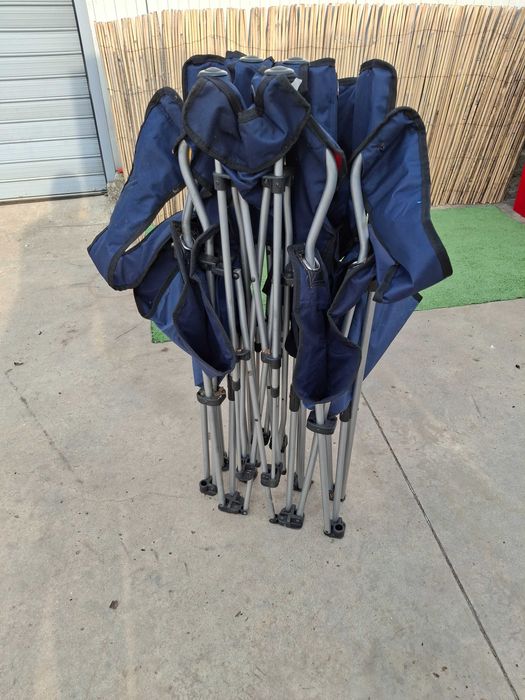 Комплект от 2 сгъваеми къмпинг стола + маса