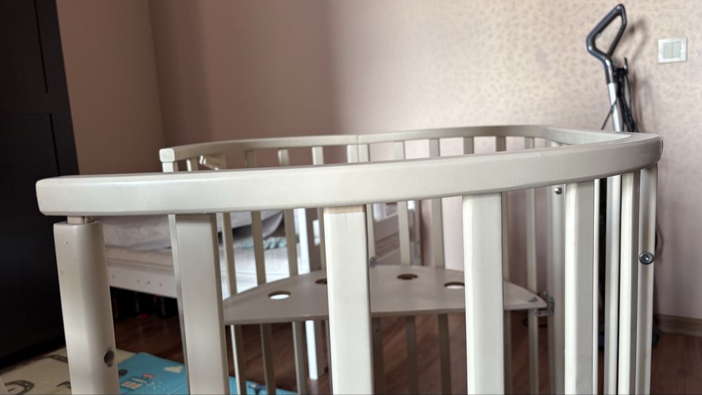 Детская кроватка-трансформер