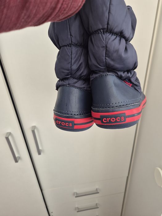 Papuci crocs mar j1 si cizme crocs mar c13