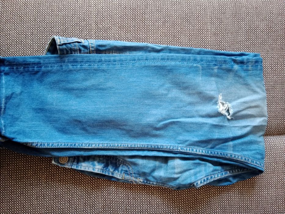 Продаются мужская одежда