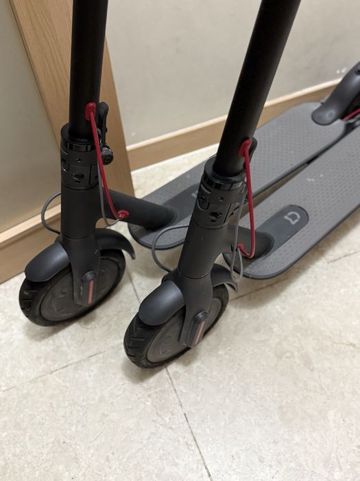 Продам электросамокат Xiaomi