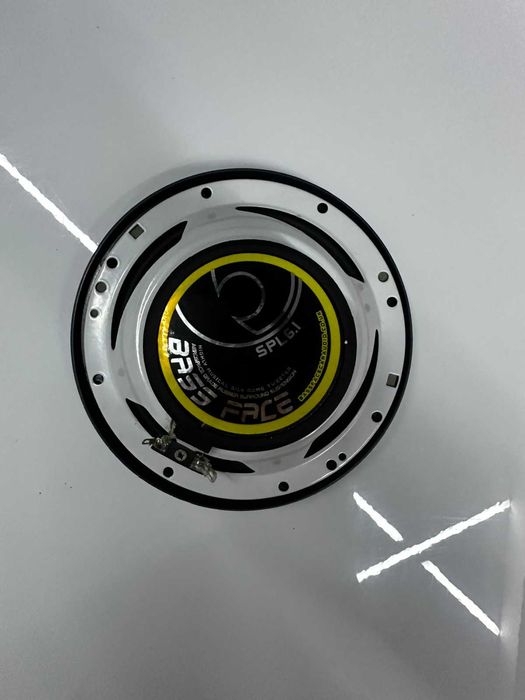 Колони за автомобил