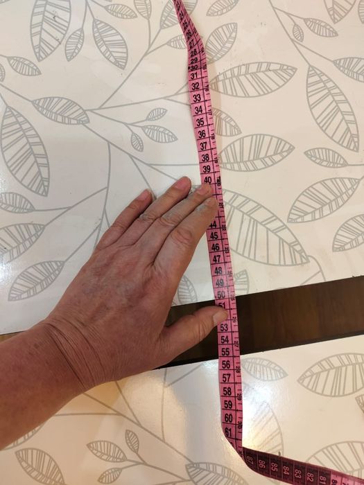 Кухонный стол со стульями