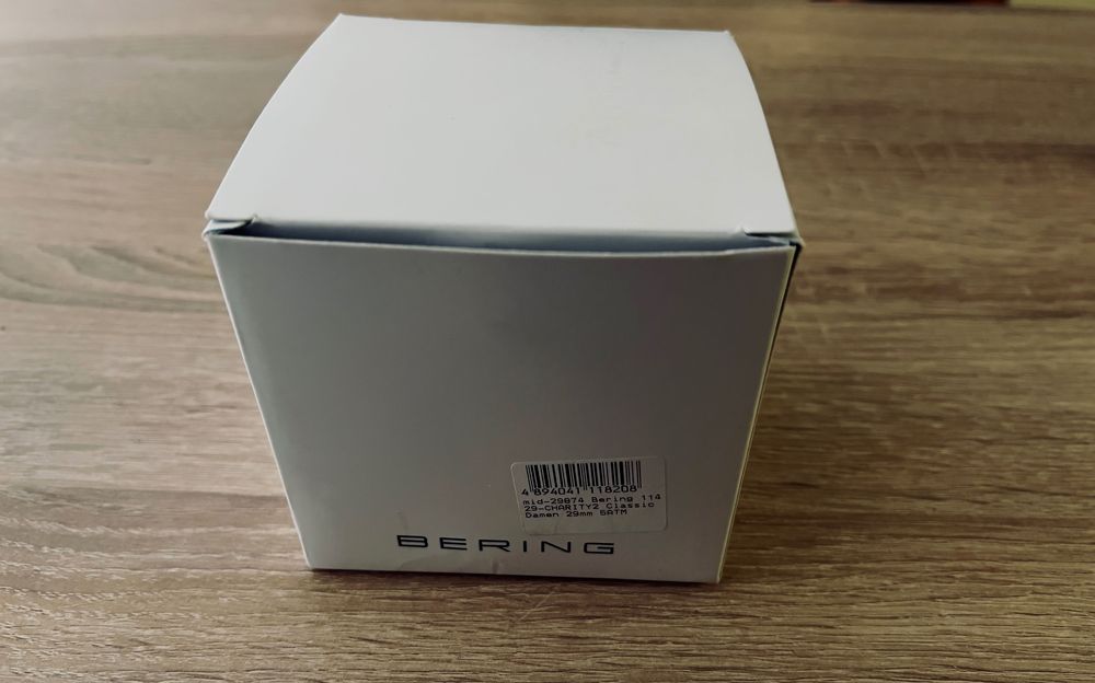 Bering Diamond чисто нов дамски часовник