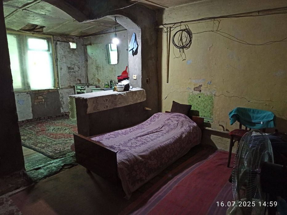 Яккасарайский район 1 сотка дом под снос