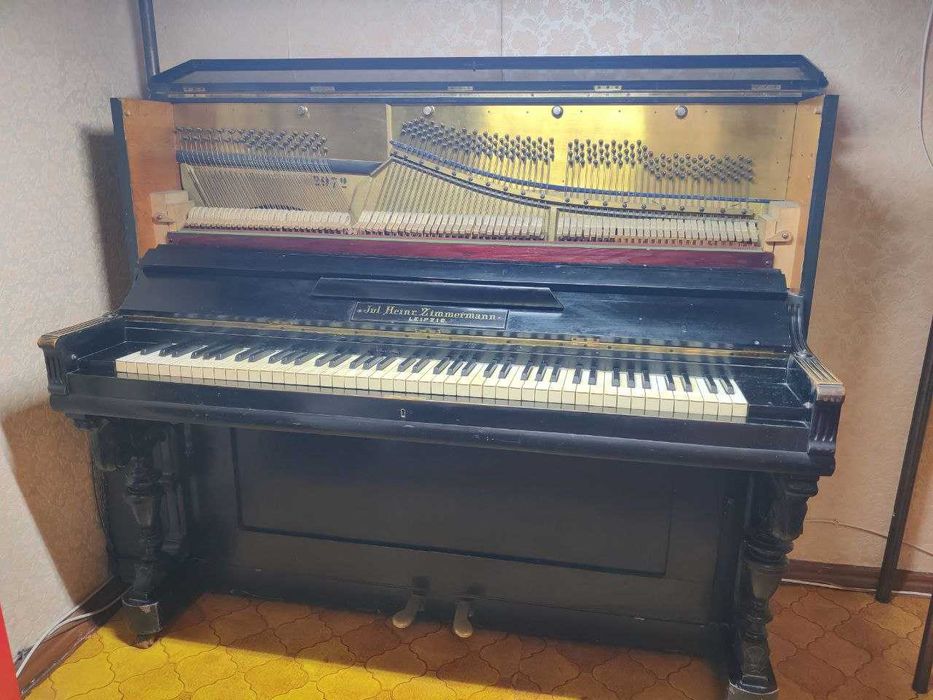 Старинное пианино Zimmermann (Лейпциг)