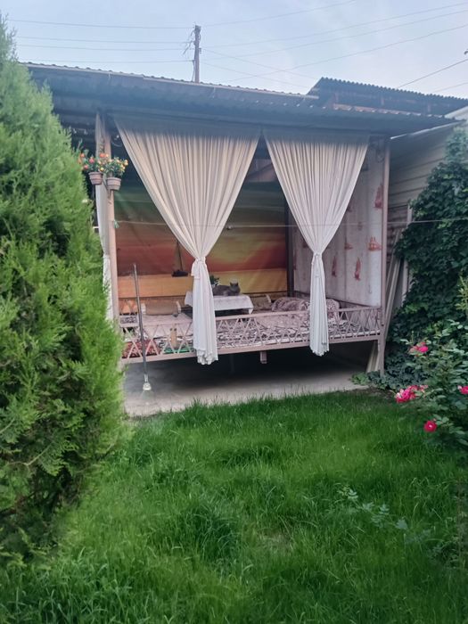 Сдаются комнаты мужчинам  работающим в Рестараном бизнасе!