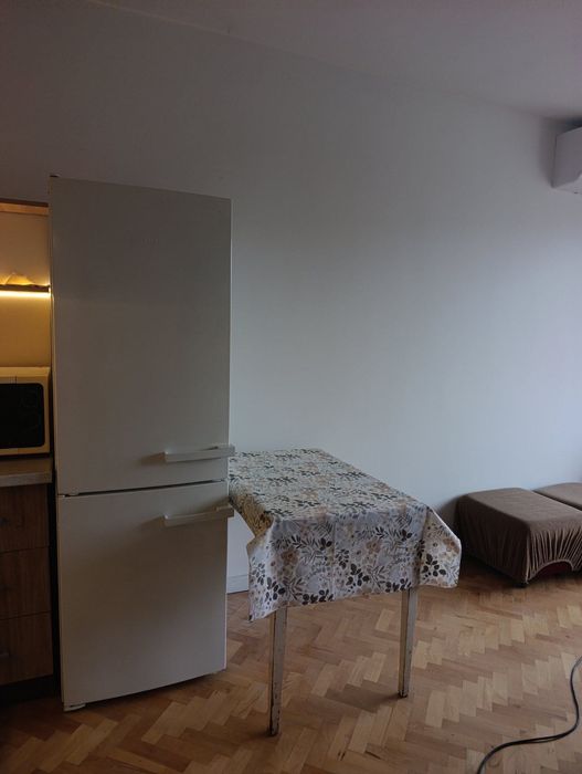 Тристаен апартамент под наем в Сухата река