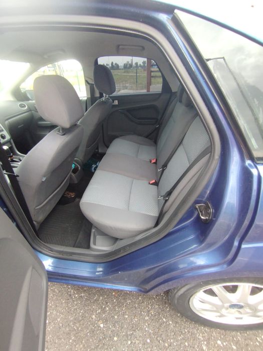 FORD Focus 2012 — imagine 5