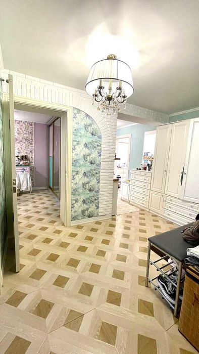 Продам квартиру 112м2