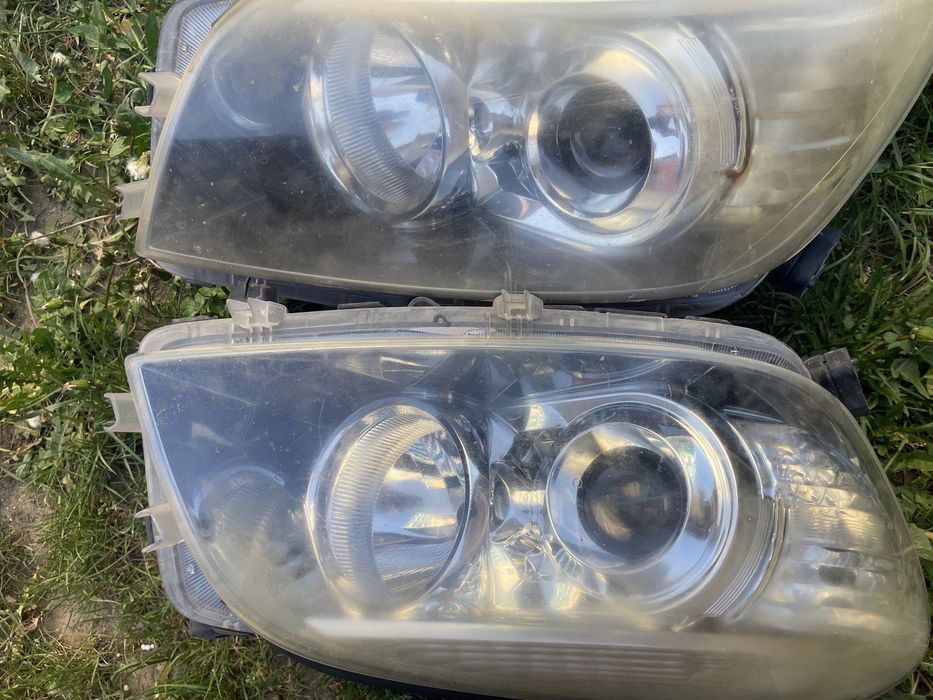 Set faruri Toyota Rav 4 gen 3